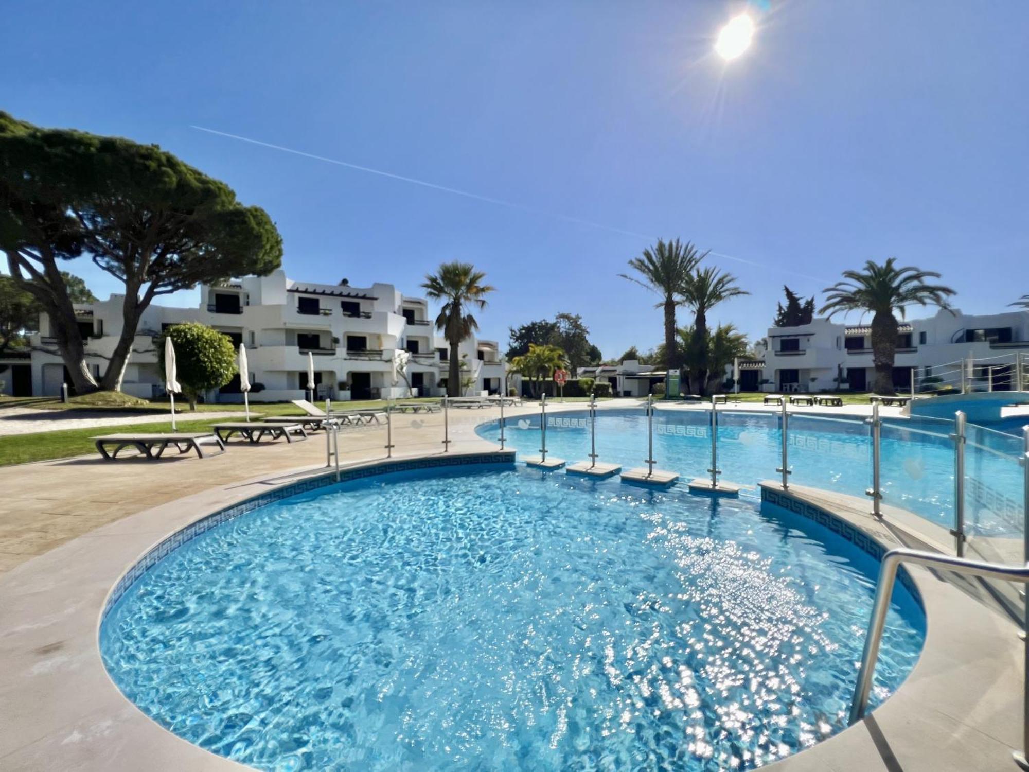 Albufeira Balaia Golf Vilage 4 With Pool By Homing Kültér fotó